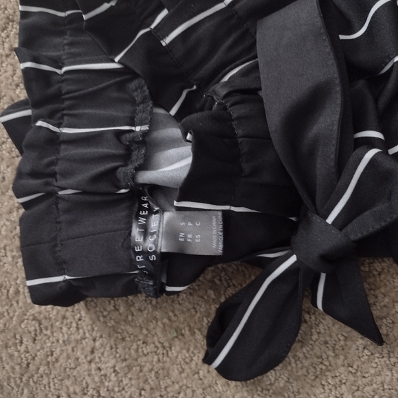 Streetwear Society Black and White Striped Pants - Picture 2 of 3